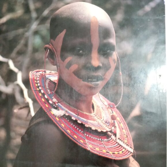 MAASAI - TEXT by TEPILIT OLE SAITOTI & PHOTOGRAPHS BY CAROL BECKWITH. - Picture 2 of 9